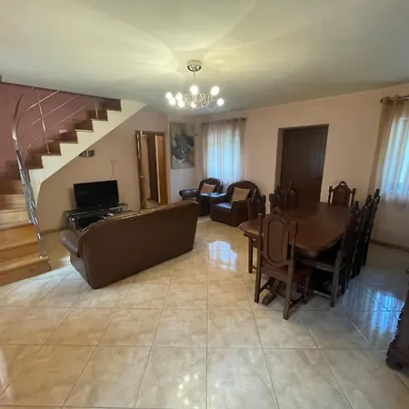 Casa Dina Doceira 제어스