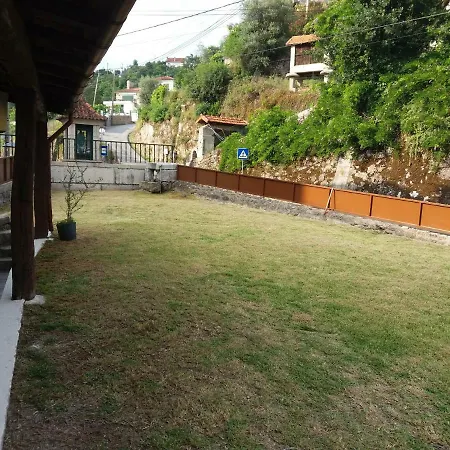 Casa Dina Doceira アパート ジェレス
